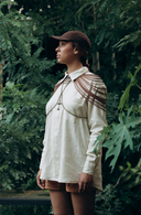 Colar amplo em Couro e Latão