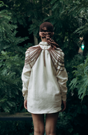 Colar amplo em Couro e Latão